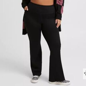 Torrid Boot Cut Active Pant Stretchy Size XL